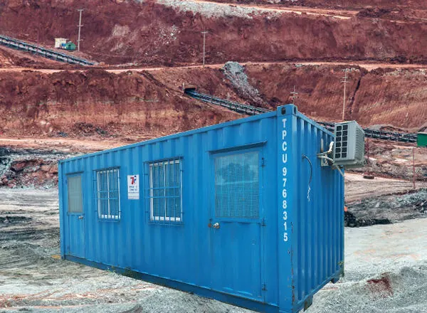 Container Van Phong 20Ft Co Nha Ve Sinh