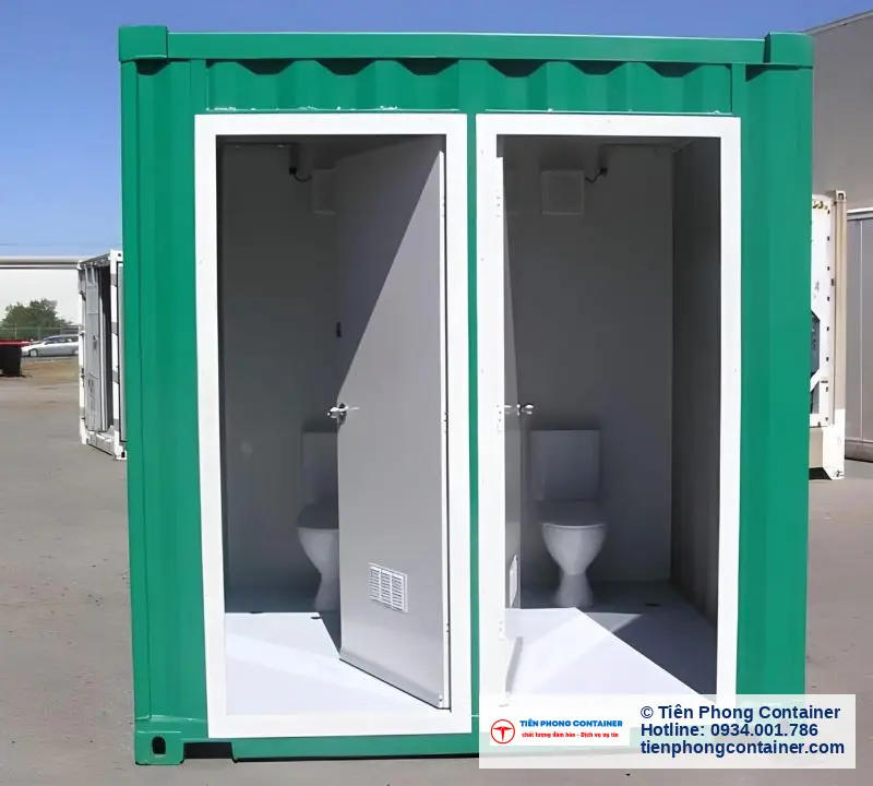 Container vệ sinh di động màu xanh lá có hai buồng vệ sinh