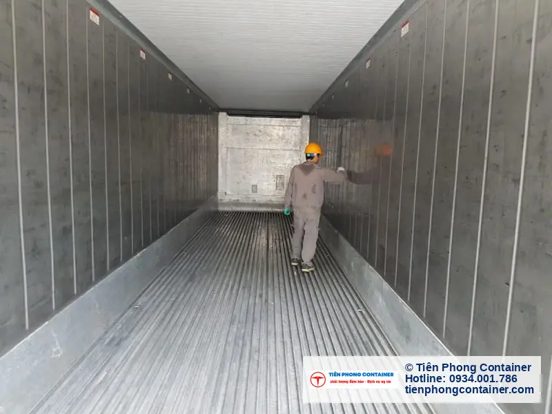 San Container Bi Uot Lam Cach Nao Cho Nhanh Kho 1