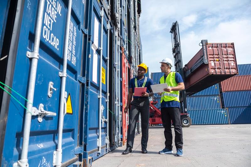 Các bước kiểm tra container khô