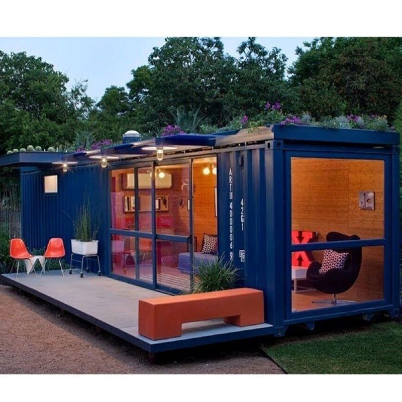 Container sơn màu dán decal thương hiệu theo yêu cầu sự kiện
