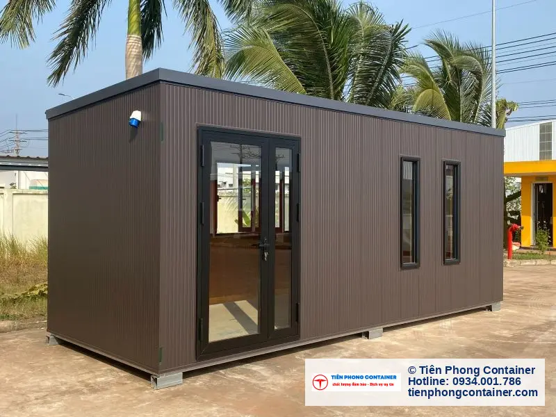 Container văn phòng bán hàng dự án bất động sản đẹp, ốp kính cường lực