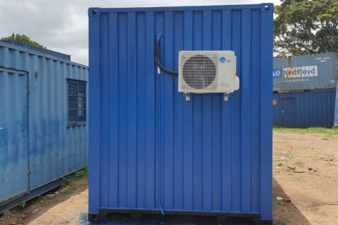 Lap Dat Dieu Hoa Trong Container Van Phong 1